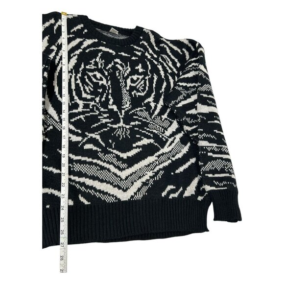 Vintage Y2K Black White Oversized Tiger Sweater Knit Retro Crewneck Italy Chunky - Picture 13 of 13